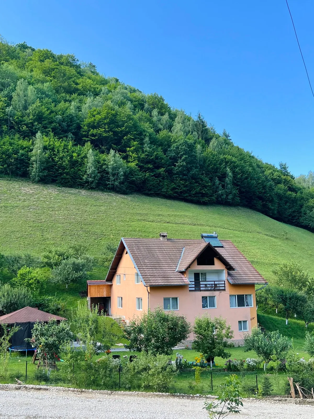 Casa Anca și Nicușor — Poiana Mărului — Poiana Mărului, Brașov