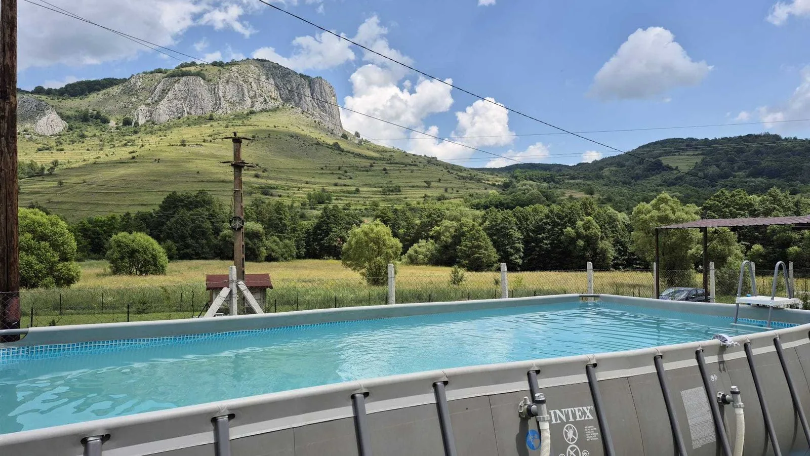 Cabana Relax Time, de închiriat pt. maxim 17 persoane, prețuri de la — Valisoara, Alba