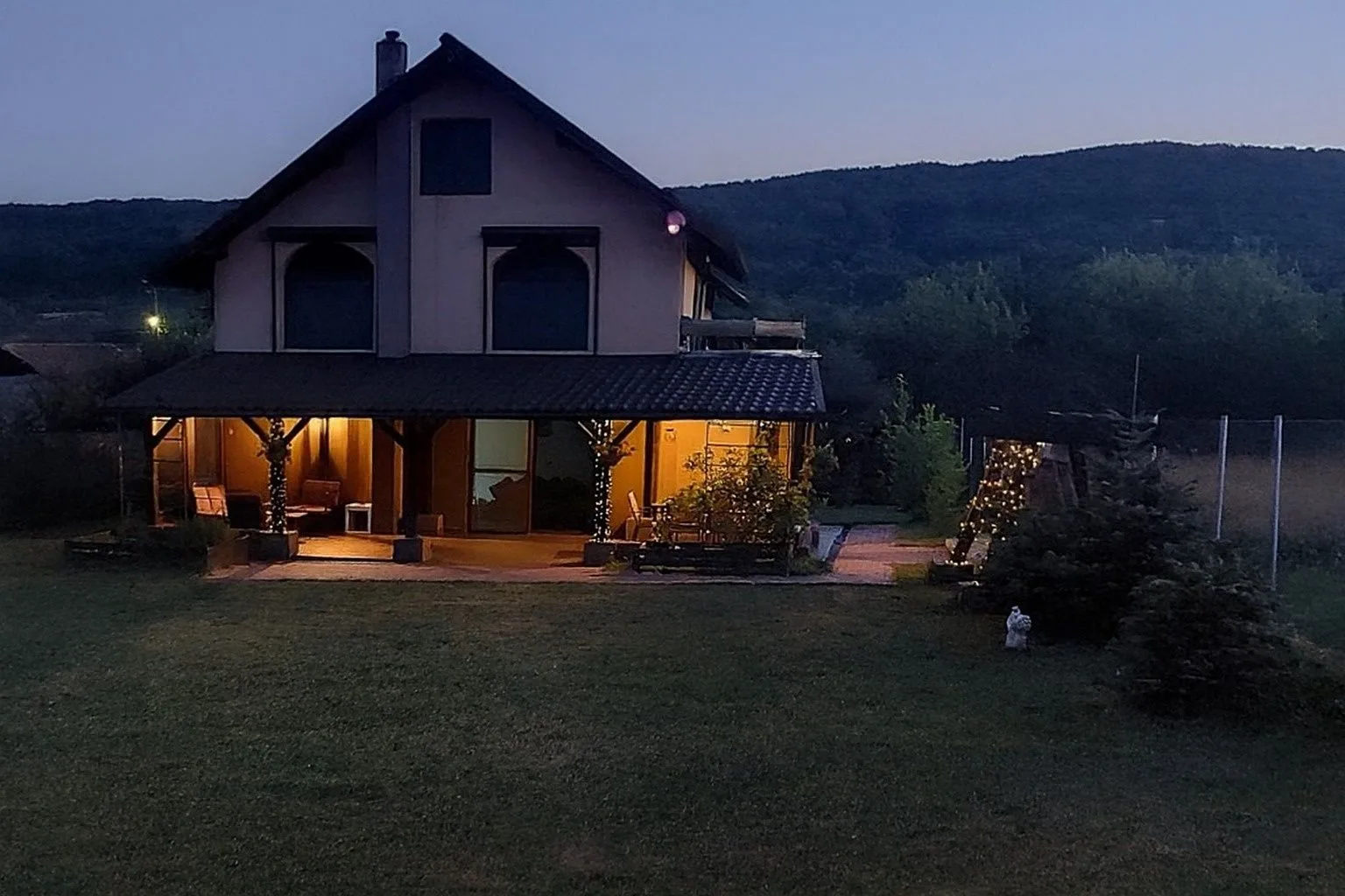 Inchiriez Cabana cu piscina incalzita · Draganu, Argeș — Draganu, Argeș