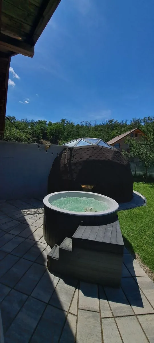 Ofertă Vilă/Cabană de închiriat cu ciubăr și sauna · Gheorghe Doja, Bacău — Gheorghe Doja, Bacău