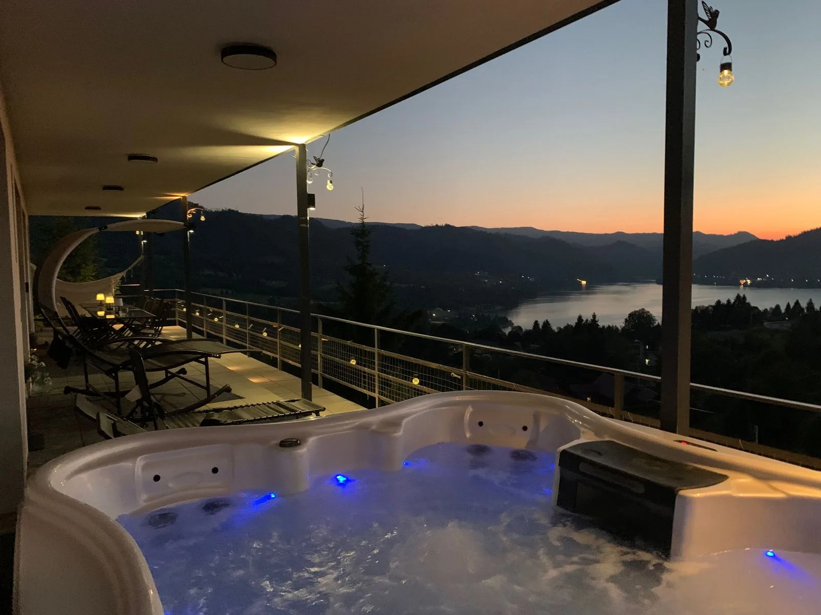 Cabana de pe Stânca disponibilă pt revelion — Colibita, Bistrița-Năsăud