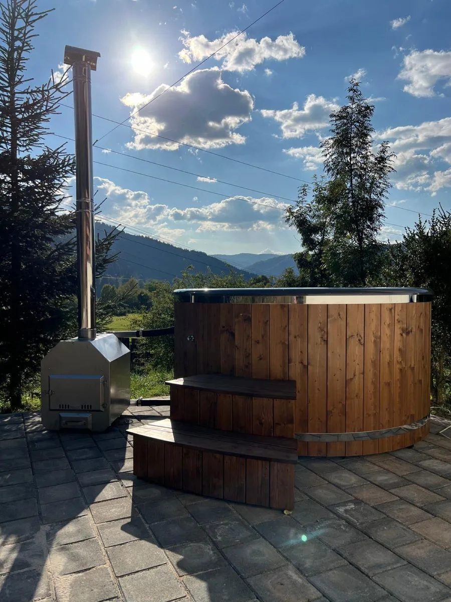 Cabana de Inchiriat cu ciubar OCUPATA DE REVELION — Lunca Bradului, Mureș
