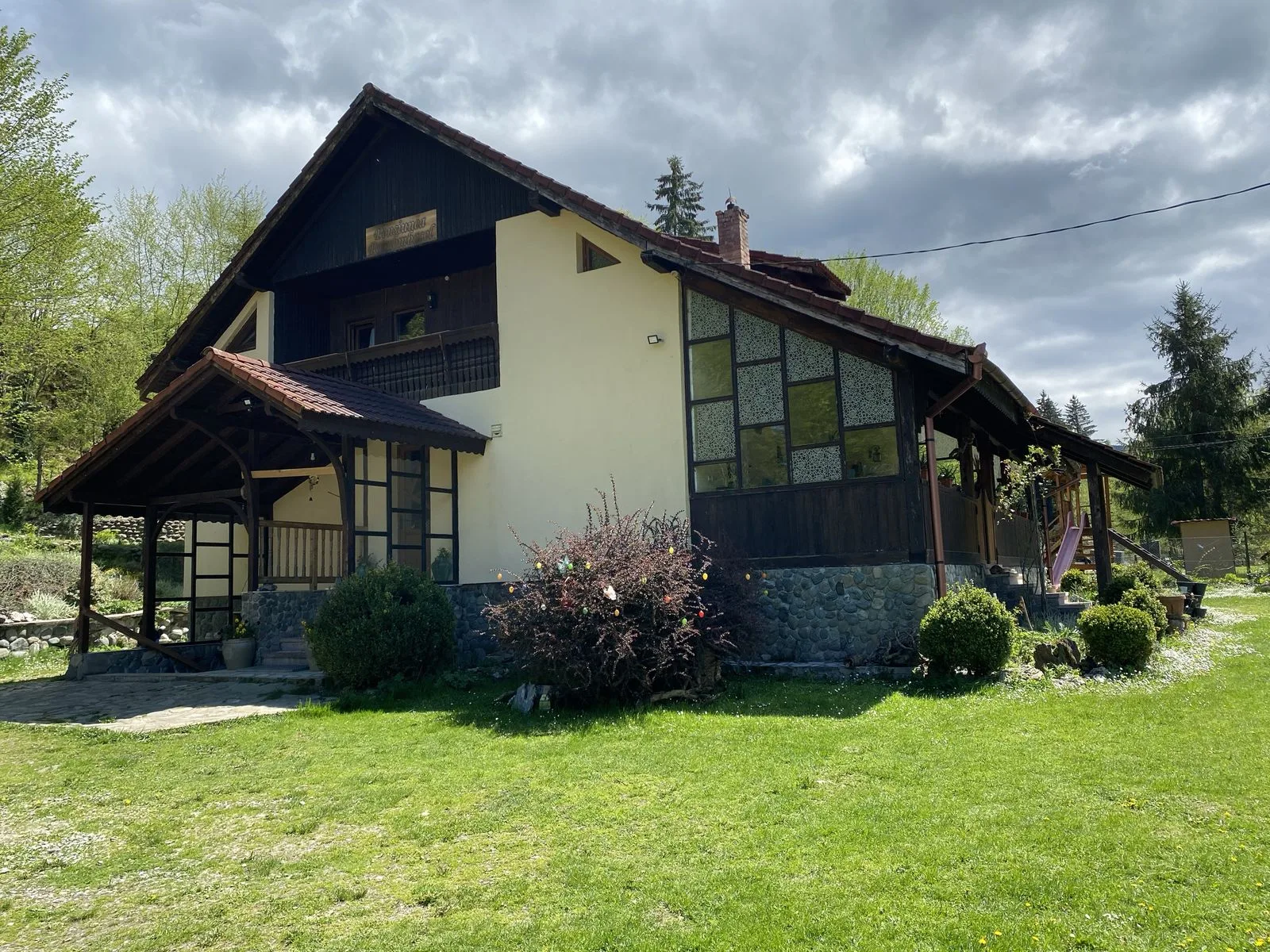 Pensiune, Chalet, Cabana de inchiriat, Porumbacu de Sus Valea Zanelor. — Porumbacu de Sus, Sibiu