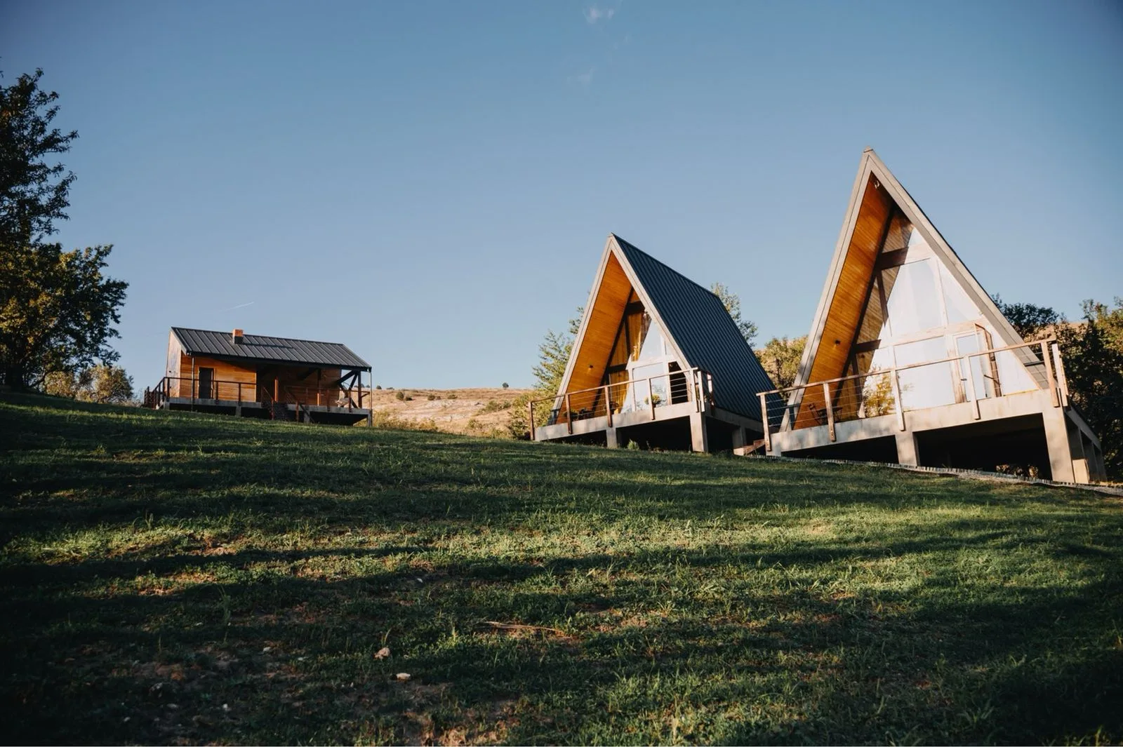 Cabane A-Frame cu ciubăr | Tohani | Aproape de București — Tohani, Prahova