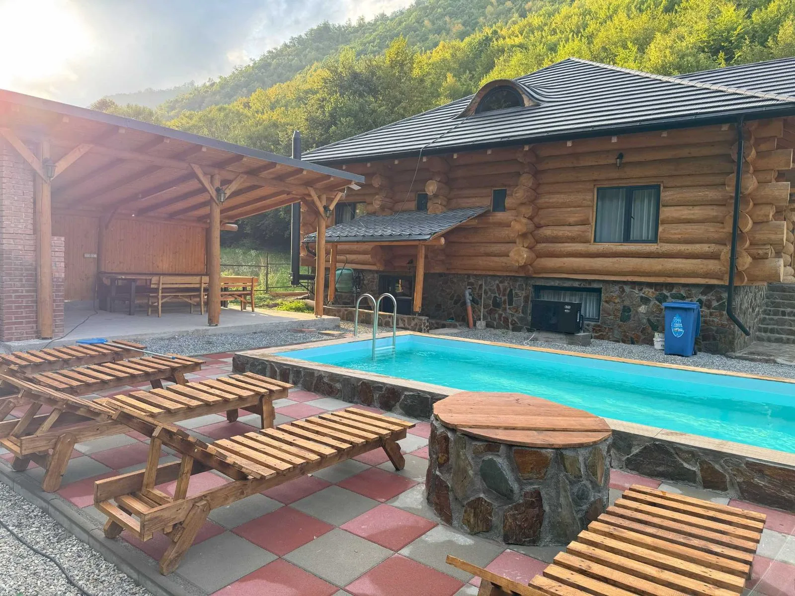 Cabana de inchiriat cu piscina si ciubar - Baisoara — Baisoara, Cluj