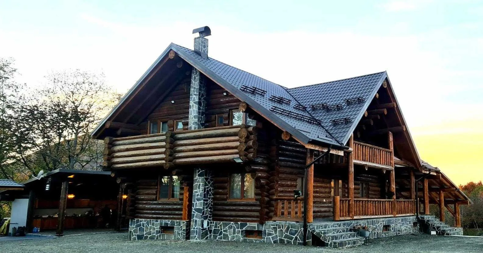 Cabana de sub Piatra Bixad , Satu-Mare — Bixad, Satu Mare