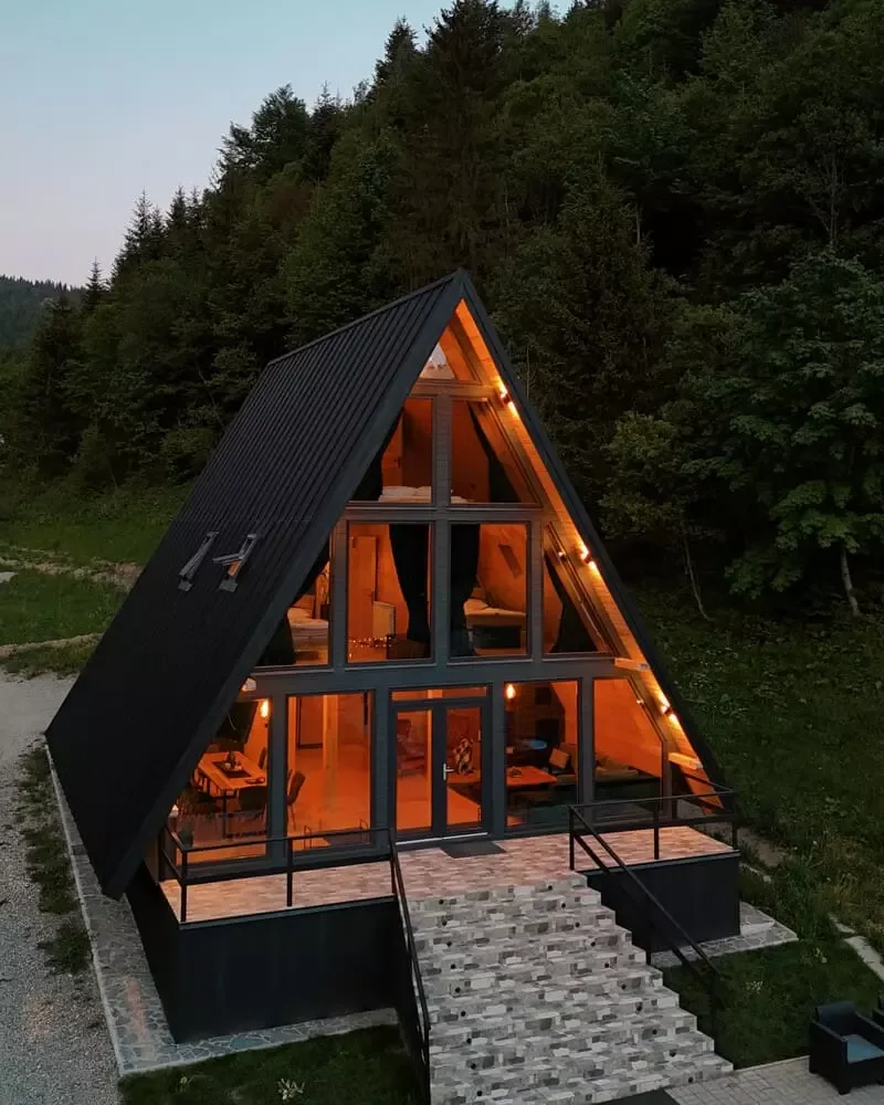 Cabana Tribal · Dămuc, Neamț — Dămuc, Neamț