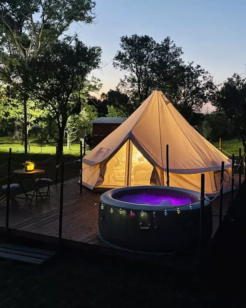 Green Garden Glamping Retezat · Râu de Mori, Hunedoara — Râu de Mori, Hunedoara